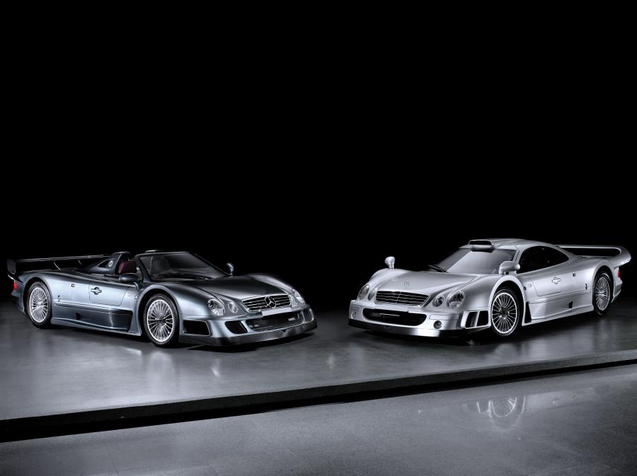  Mercedes-Benz CLK GTR Coupe 2005 года  (фото 2 из 8)